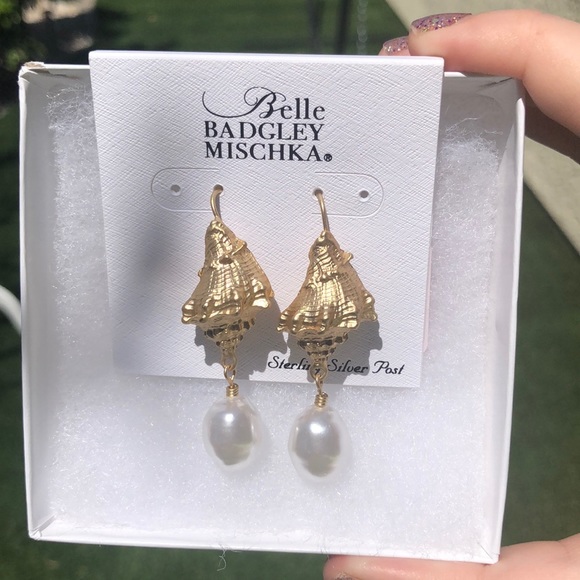 Badgley Mischka Jewelry - Conch shell drop earrings